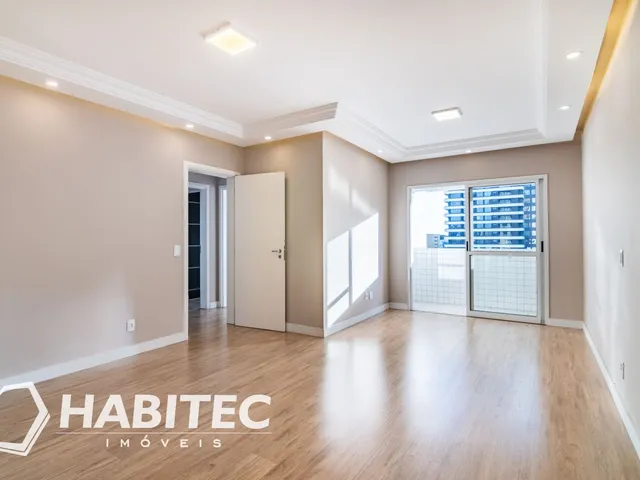 Apartamento 3 quartos e 2 banheiros, à venda, no bairro Bigorrilho em Curitiba