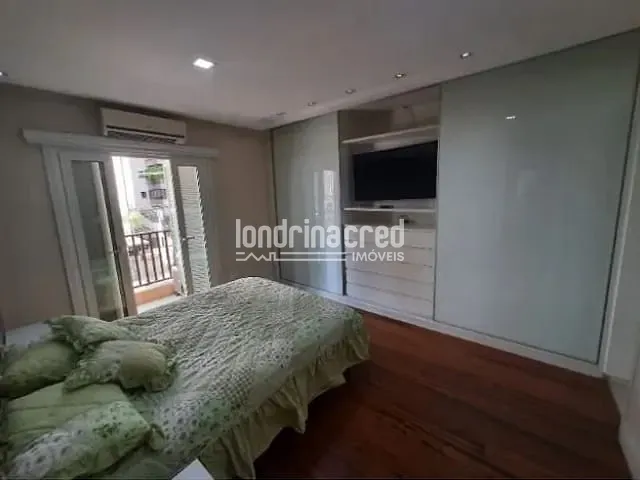 Apartamento com 210m² 3 quartos e 2 banheiros, à venda, no bairro Centro em Londrina
