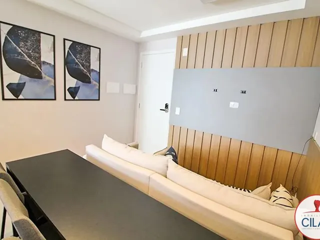 Apartamento 1 quarto e 1 banheiro, para alugar, no bairro Centro em Curitiba