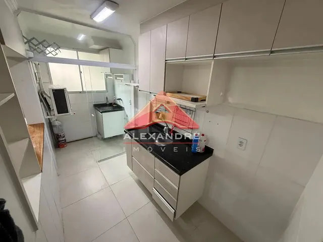 Apartamento com 10m² 2 quartos e 1 banheiro, à venda, no bairro Vila Tesouro em São José Dos Campos