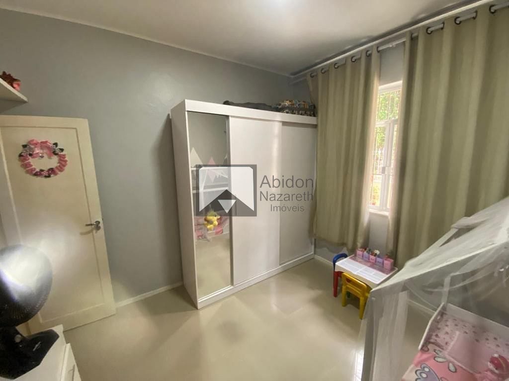 Apartamento à venda com 2 quartos, 100m² - Foto 3