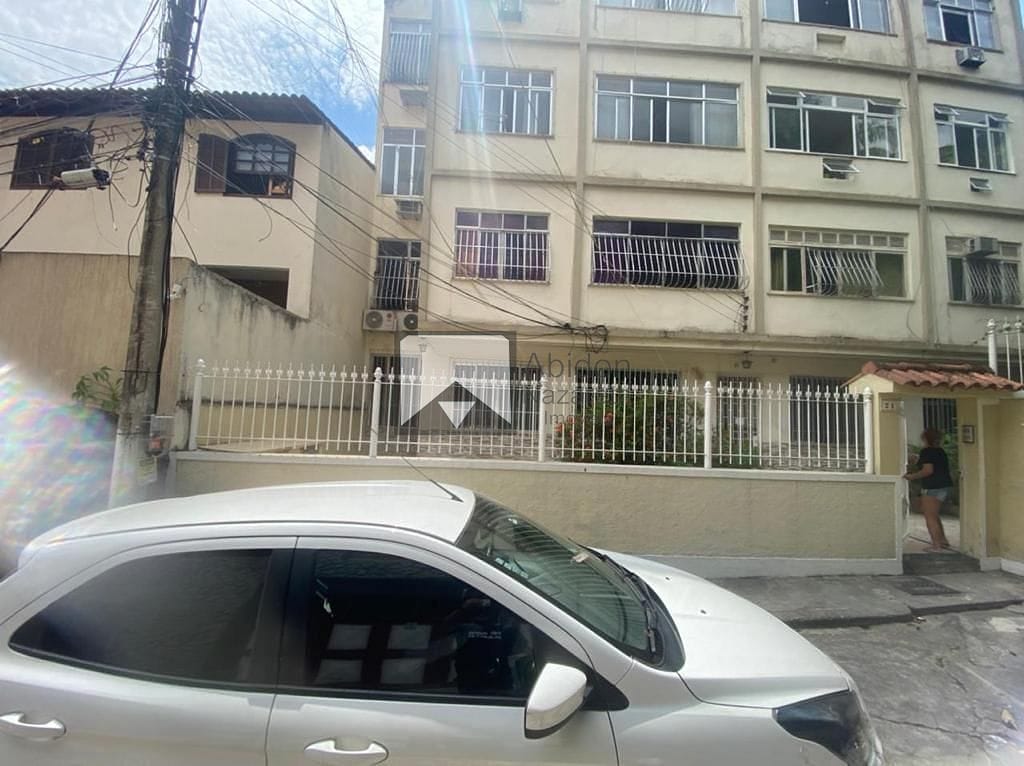 Apartamento à venda com 2 quartos, 100m² - Foto 20