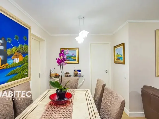 Apartamento 3 quartos e 2 banheiros, à venda, no bairro Champagnat em Curitiba