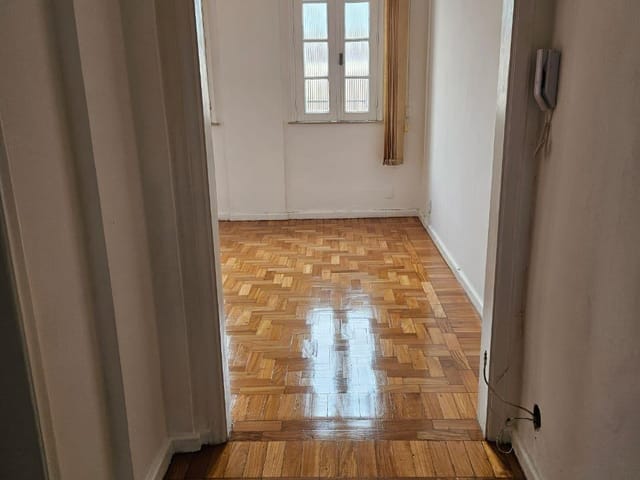 Apartamento 2 quartos e 1 banheiro, à venda, no bairro Centro em Petrópolis