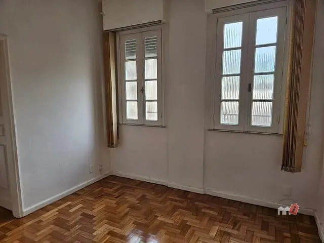 Apartamento 2 quartos e 1 banheiro, à venda, no bairro Centro em Petrópolis