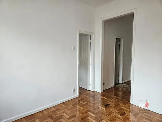Apartamento 2 quartos e 1 banheiro, à venda, no bairro Centro em Petrópolis
