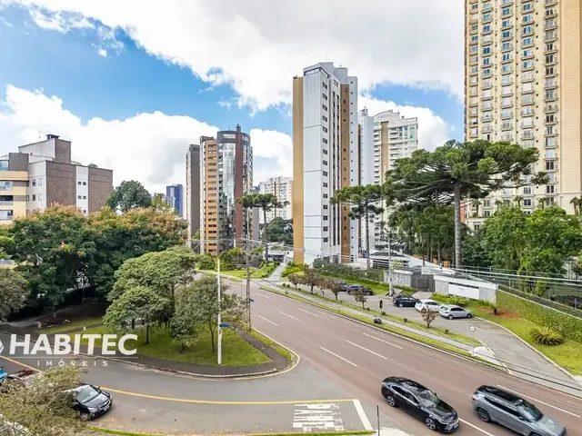 Apartamento 3 quartos e 2 banheiros, à venda, no bairro Mossunguê em Curitiba