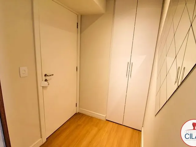Apartamento 2 quartos e 2 banheiros, para alugar, no bairro Cristo Rei em Curitiba