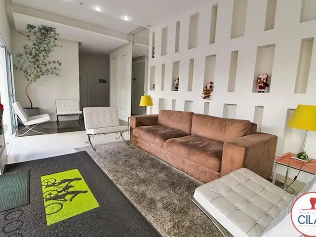 Apartamento 2 quartos e 2 banheiros, para alugar, no bairro Cristo Rei em Curitiba