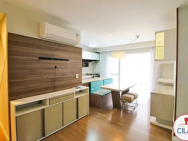 Apartamento 2 quartos e 2 banheiros, para alugar, no bairro Cristo Rei em Curitiba