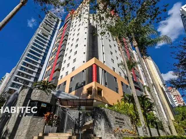 Apartamento 3 quartos e 2 banheiros, à venda, no bairro Bigorrilho em Curitiba