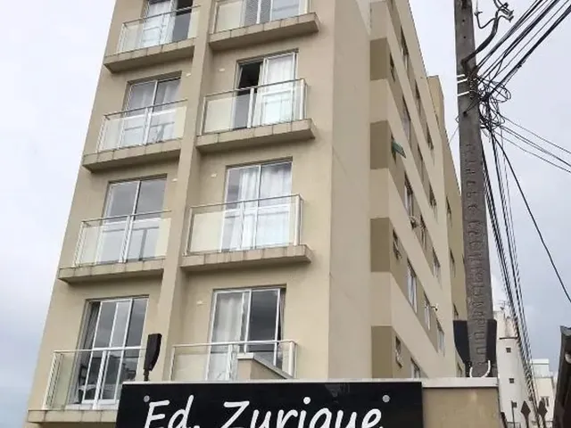 Apartamento 1 quarto e 1 banheiro, para alugar, no bairro Portão em Curitiba