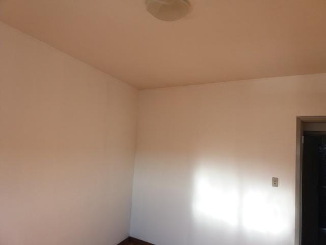 Foto do Apartamento - Apartamento com 3 dormitórios para alugar, 100 m² por R$ 800,00/mês - Centro - Sorocaba/SP | Ary Proenca Negócios Imobiliários Ltda