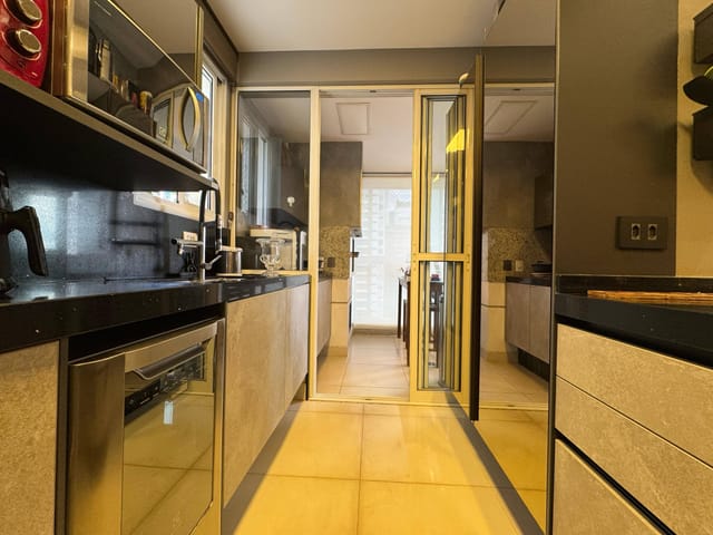 Apartamento com 194m² 3 quartos e 5 banheiros, à venda, no bairro Gleba Palhano em Londrina