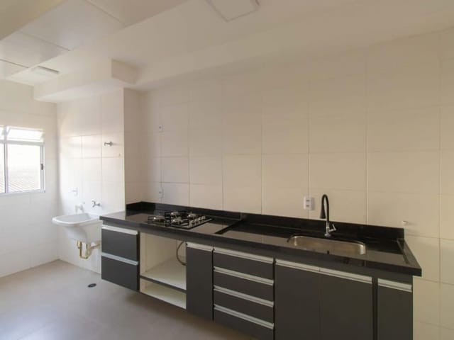 Apartamento com 57m² 2 quartos e 1 banheiro, à venda, no bairro Jardim Marilu em Carapicuíba