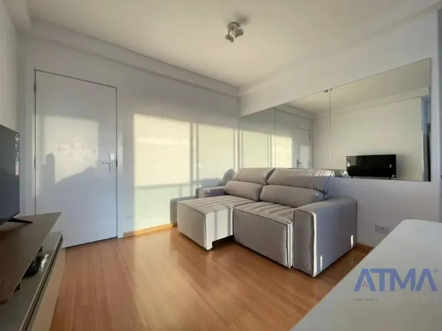 Apartamento 3 quartos e 2 banheiros, para alugar, no bairro Campo Comprido em Curitiba
