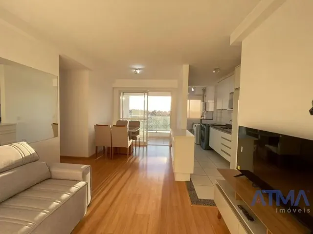 Apartamento 3 quartos e 2 banheiros, para alugar, no bairro Campo Comprido em Curitiba