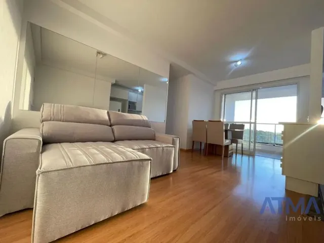 Apartamento 3 quartos e 2 banheiros, para alugar, no bairro Campo Comprido em Curitiba
