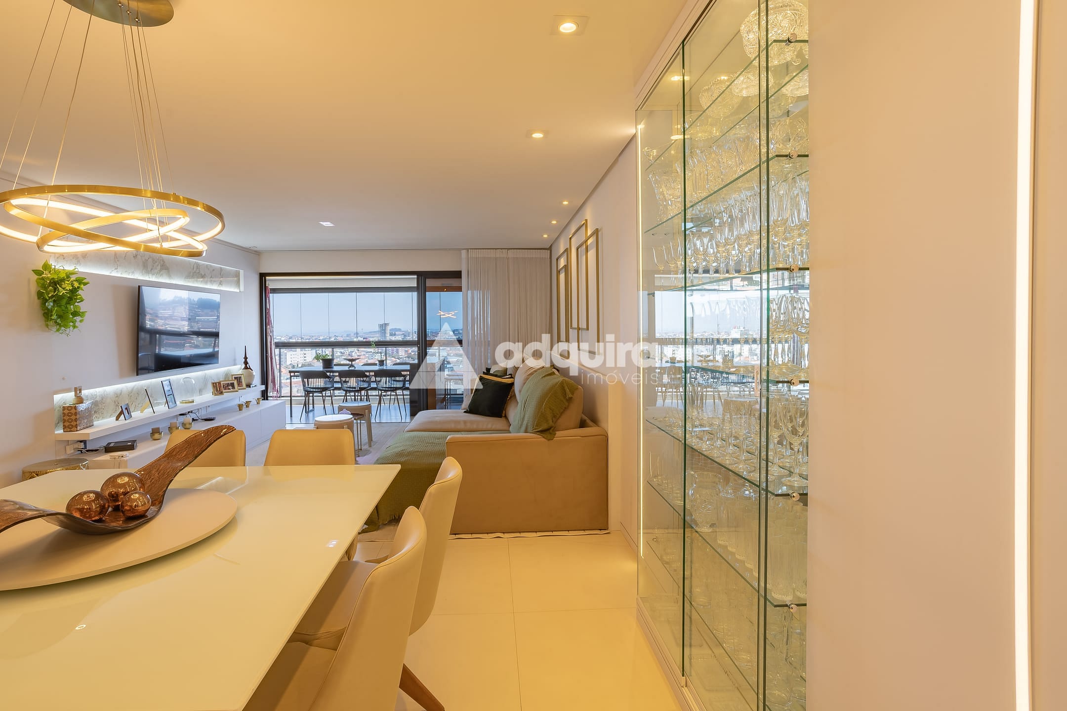 Apartamento à venda com 3 quartos, 135m² - Foto 6
