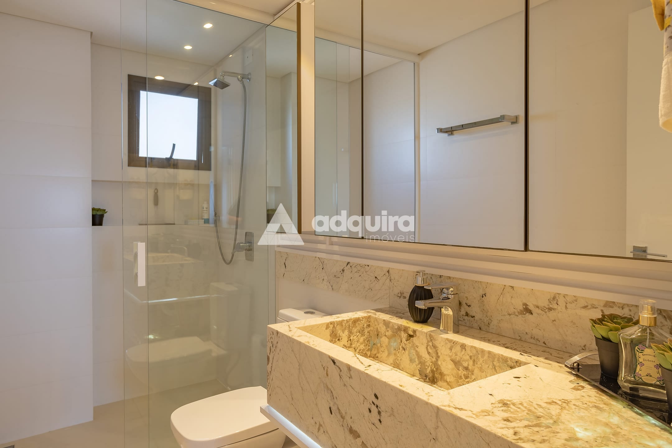 Apartamento à venda com 3 quartos, 135m² - Foto 19