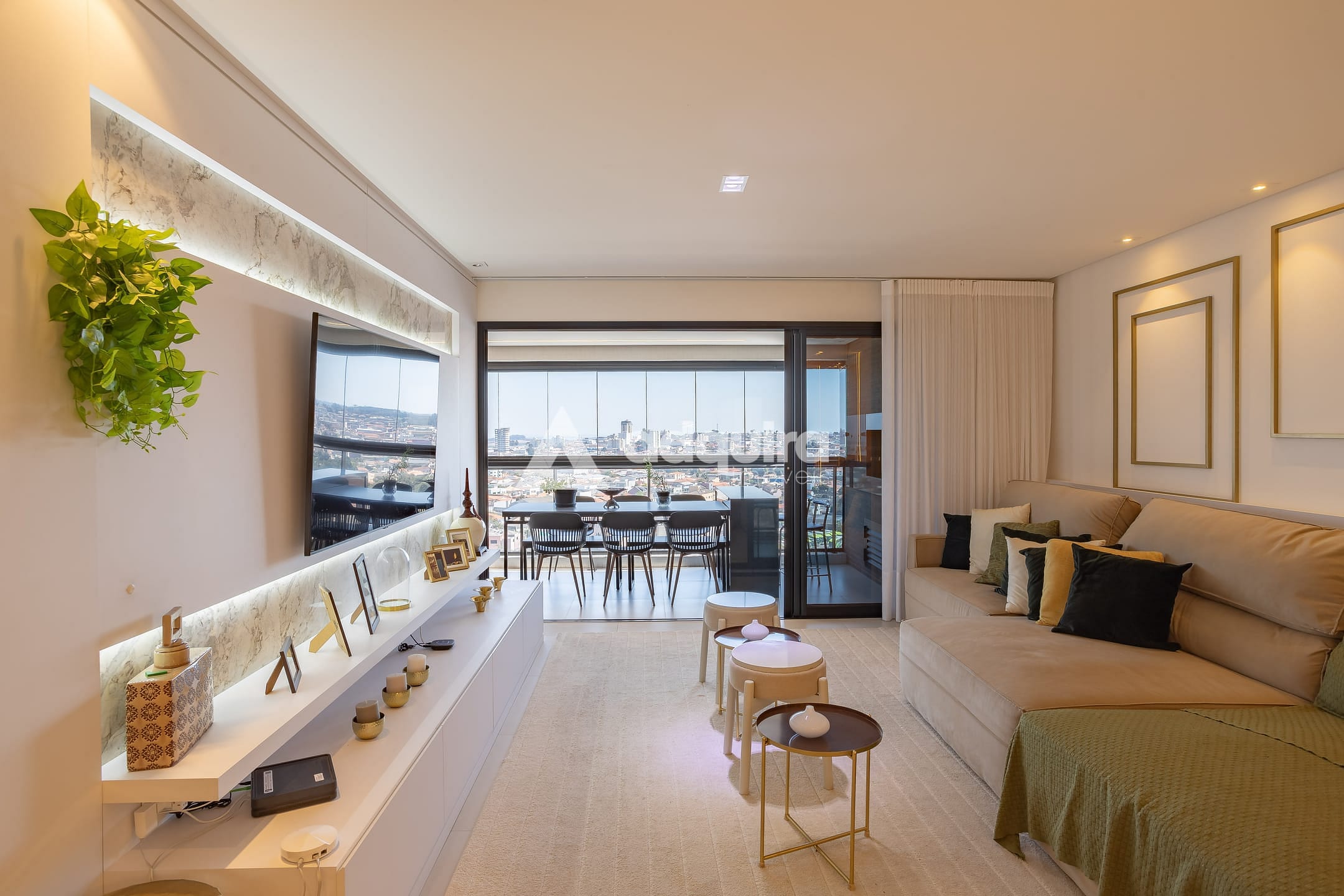 Apartamento à venda com 3 quartos, 135m² - Foto 4