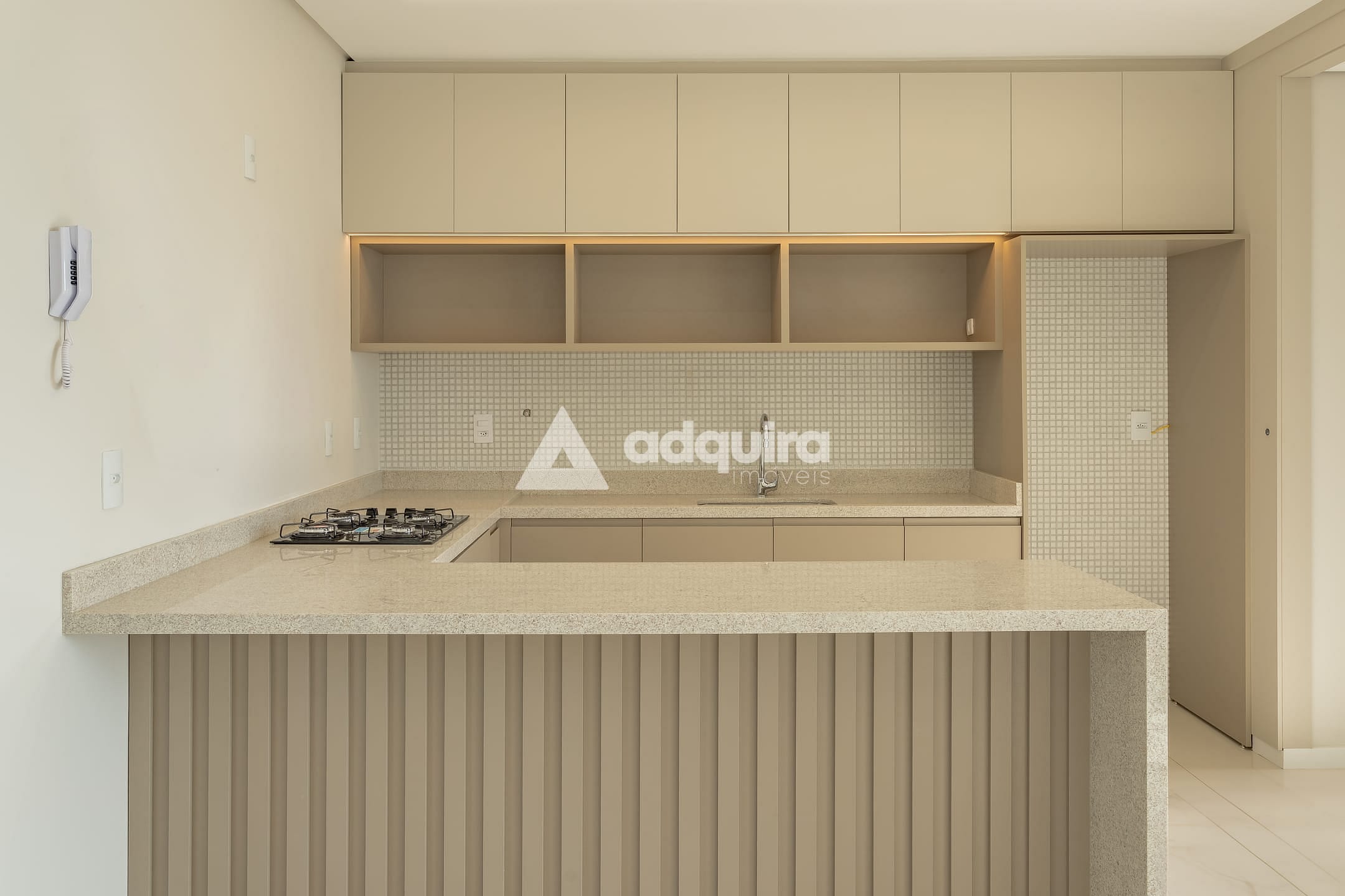 Apartamento à venda com 3 quartos, 91m² - Foto 4