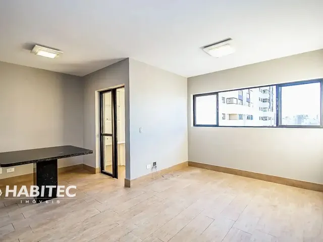 Apartamento 3 quartos e 2 banheiros, à venda, no bairro Água Verde em Curitiba