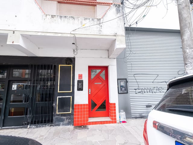 Apartamento 1 quarto e 1 banheiro, para alugar, no bairro Centro em Pelotas