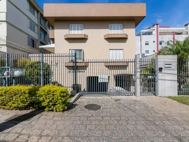 Apartamento 2 quartos e 2 banheiros, para alugar, no bairro Alto da Rua XV em Curitiba
