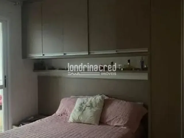 Apartamento 2 quartos e 2 banheiros, à venda, no bairro Vila Martins em Ibiporã