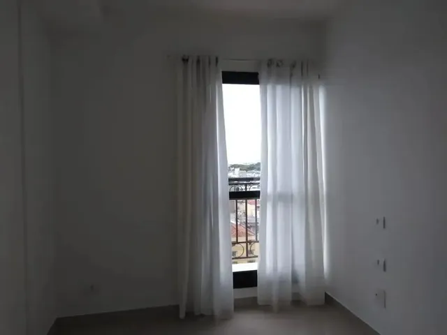 Apartamento 1 quarto e 1 banheiro, para alugar, no bairro Portão em Curitiba