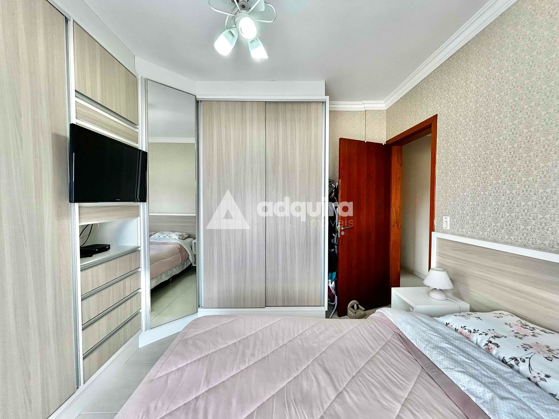 Apartamento à venda com 2 quartos, 71m² - Foto 10