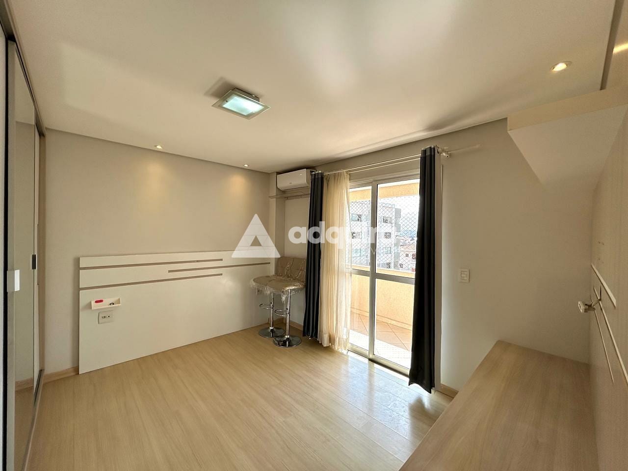 Apartamento à venda com 3 quartos, 98m² - Foto 11