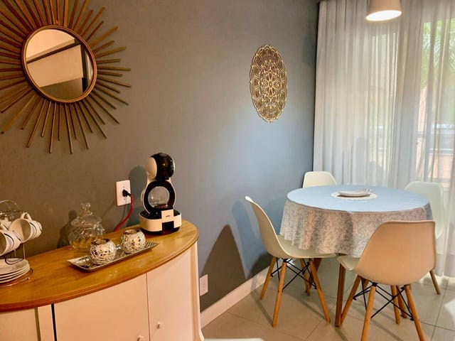 Apartamento 2 quartos e 1 banheiro, à venda, no bairro Corrêas em Petrópolis