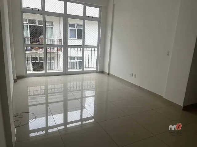 Apartamento 3 quartos e 1 banheiro, à venda, no bairro Corrêas em Petrópolis