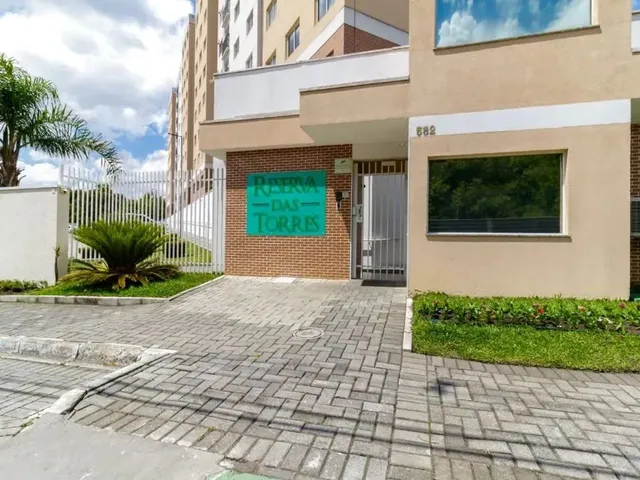Apartamento 3 quartos e 2 banheiros, para alugar, no bairro Uberaba em Curitiba