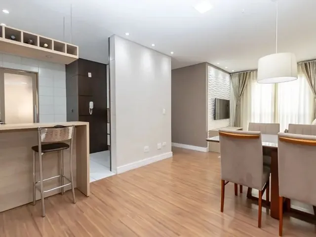 Apartamento 3 quartos e 2 banheiros, para alugar, no bairro Uberaba em Curitiba