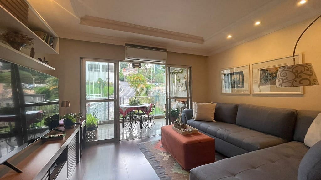 Apartamento à venda com 3 quartos, 130m² - Foto 5