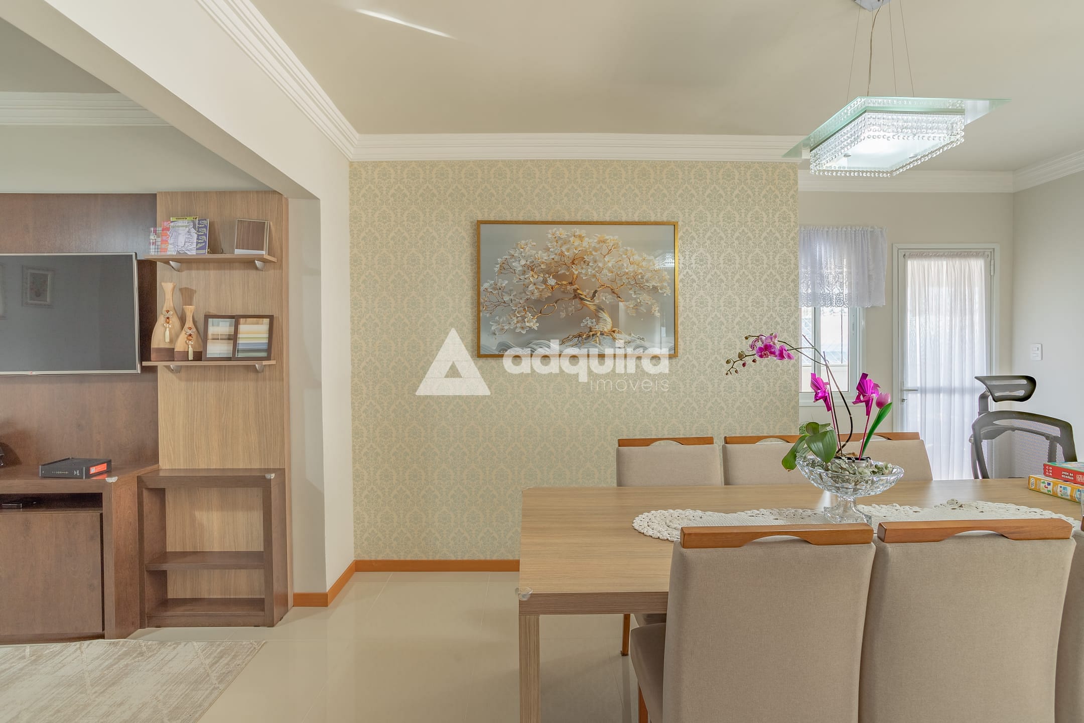 Apartamento à venda com 3 quartos, 96m² - Foto 2
