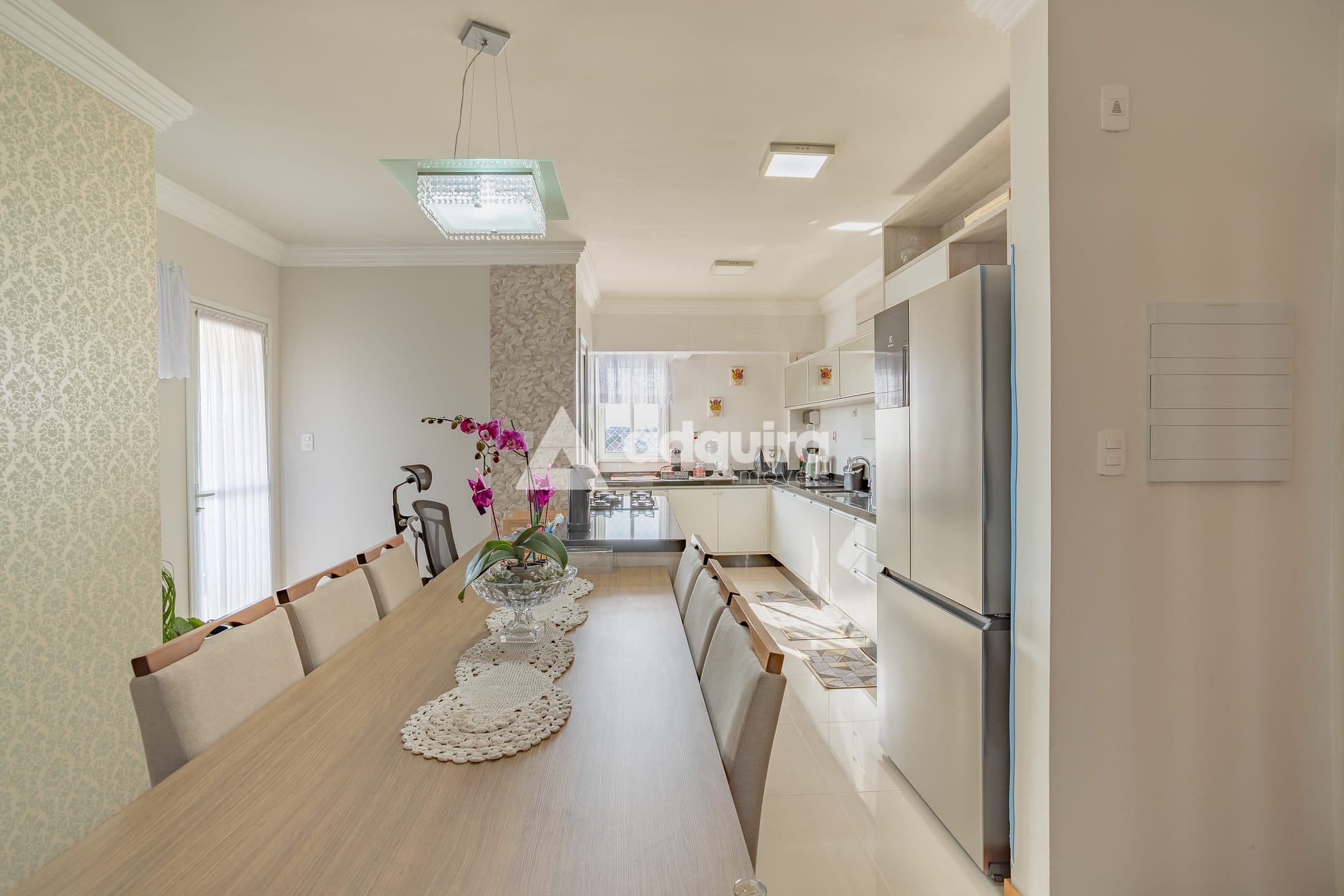 Apartamento à venda com 3 quartos, 96m² - Foto 3