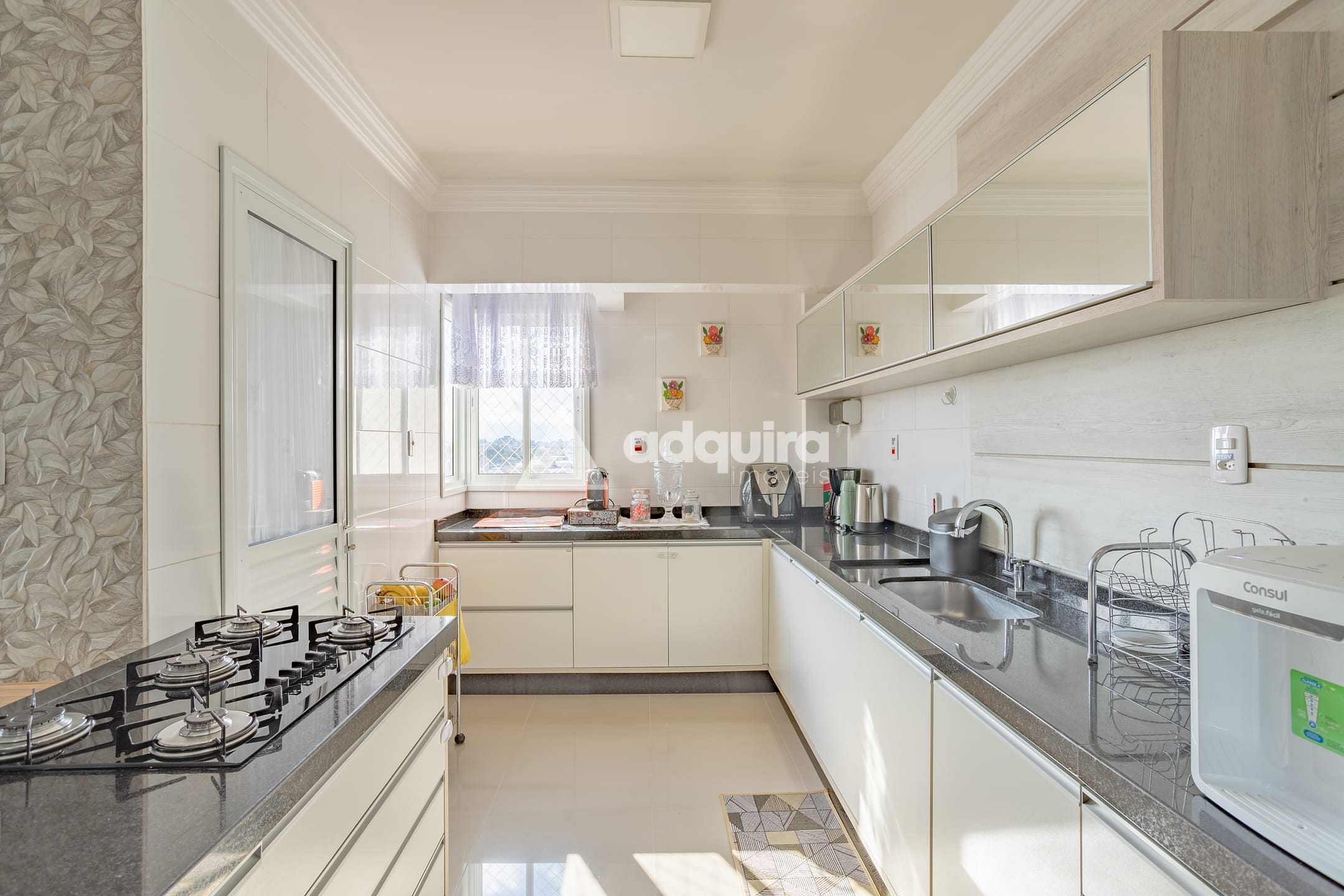 Apartamento à venda com 3 quartos, 96m² - Foto 5