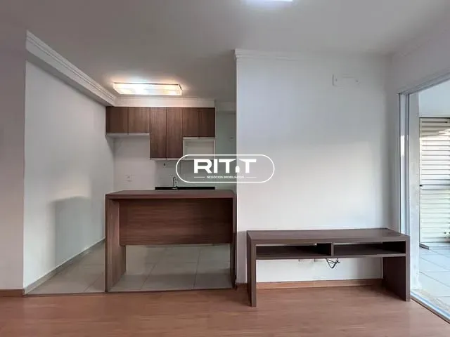 Apartamento com 65m² 2 quartos e 2 banheiros, à venda, no bairro Centro em Campinas