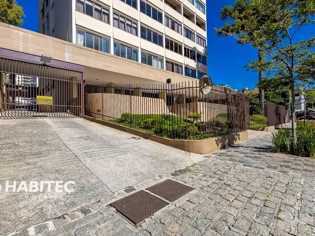 Apartamento 4 quartos e 4 banheiros, para alugar, no bairro Batel em Curitiba