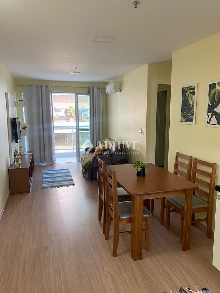 Apartamento à venda com 2 quartos, 90m² - Foto 10