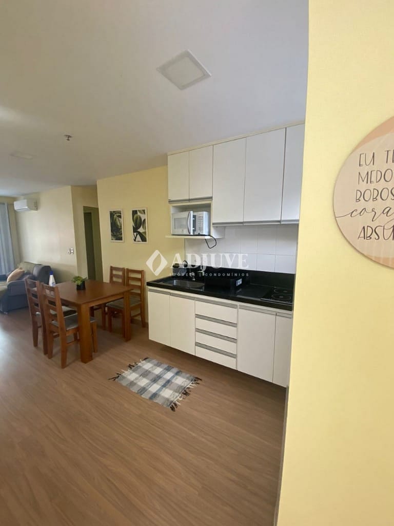 Apartamento à venda com 2 quartos, 90m² - Foto 21
