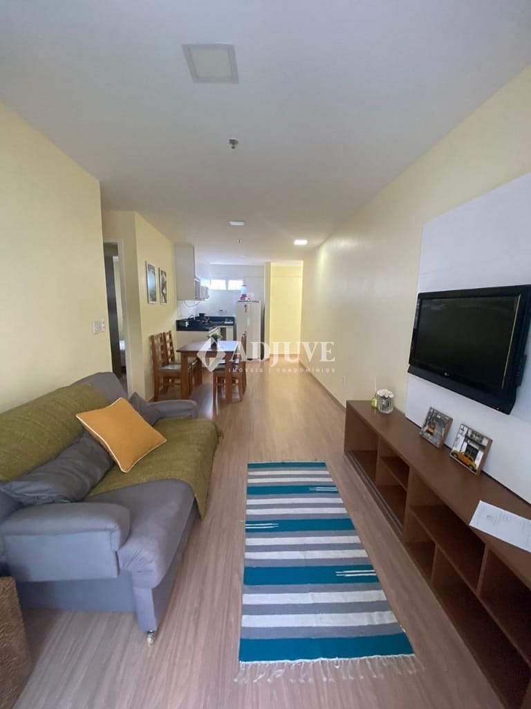 Apartamento à venda com 2 quartos, 90m² - Foto 11