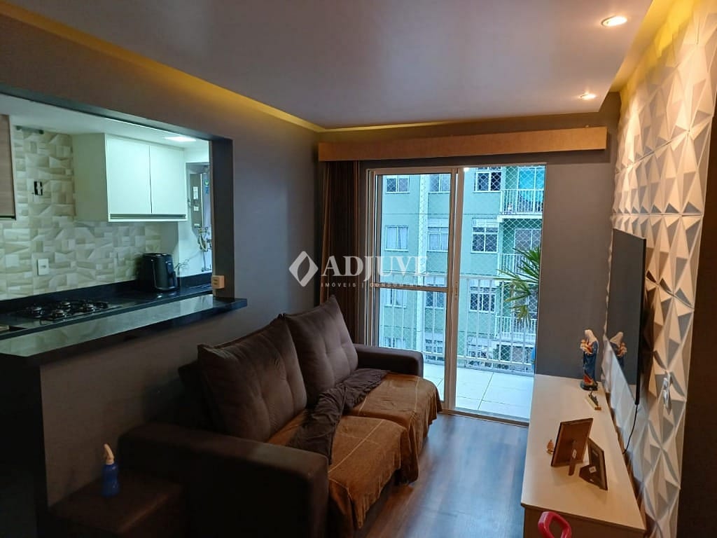 Apartamento à venda com 2 quartos, 58m² - Foto 3