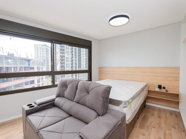 Loft 1 quarto e 1 banheiro, para alugar, no bairro Areal em Pelotas