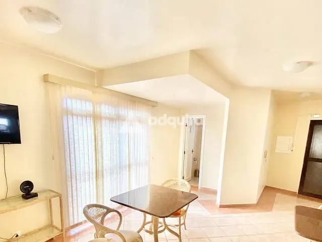 Apartamento com 178m² 3 quartos e 3 banheiros, à venda, no bairro Centro em Ponta Grossa