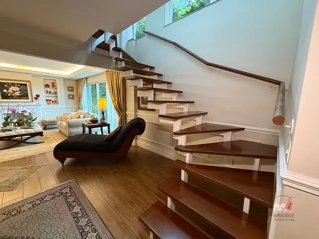 Apartamento 3 quartos e 1 banheiro, à venda, no bairro Valparaíso em Petrópolis